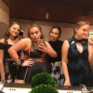 Meet your Posher, Kimberly